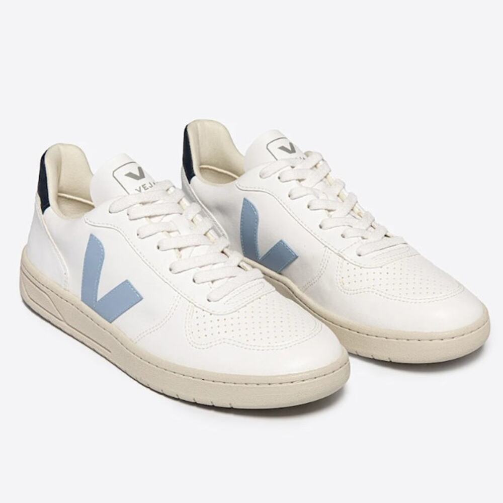 Veja V-10 CWL Low Top Lace Up Colorblock Sneakers in White Steel Nautico, Size 8